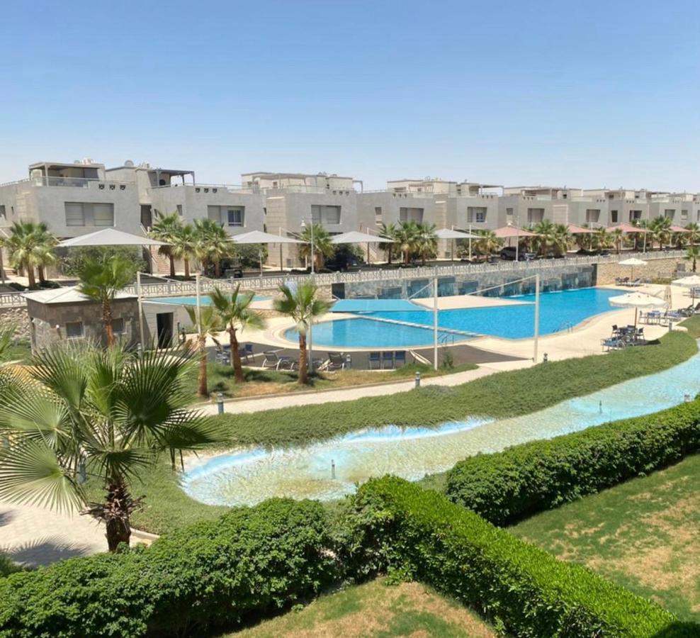 Appartement Einbay Pool View